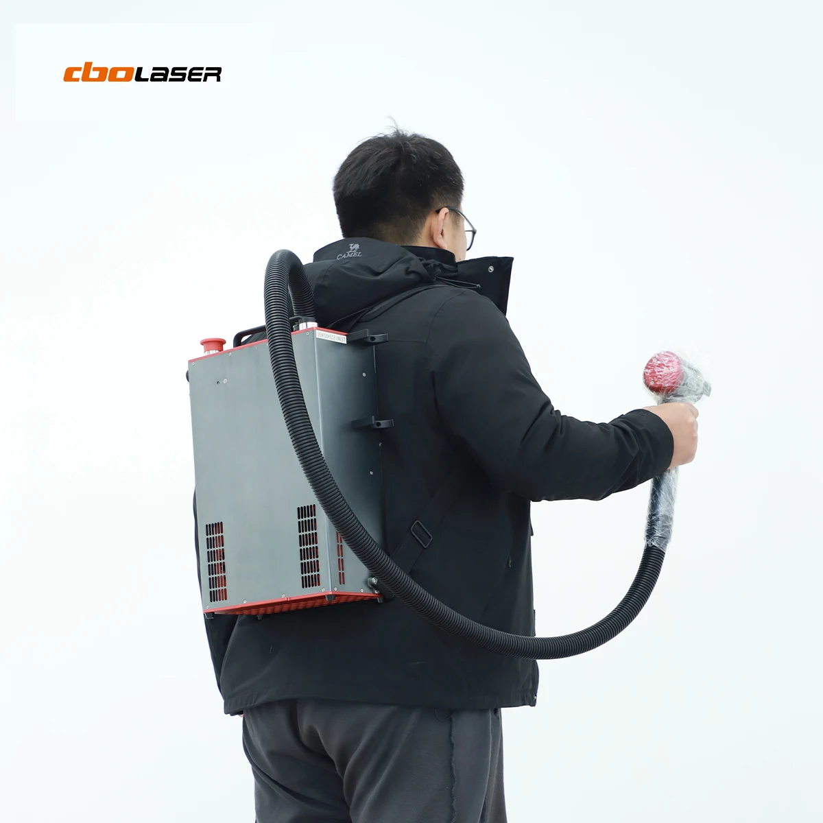 High-efficiency backpack laser cleaner, new laser welder for graffiti and rust