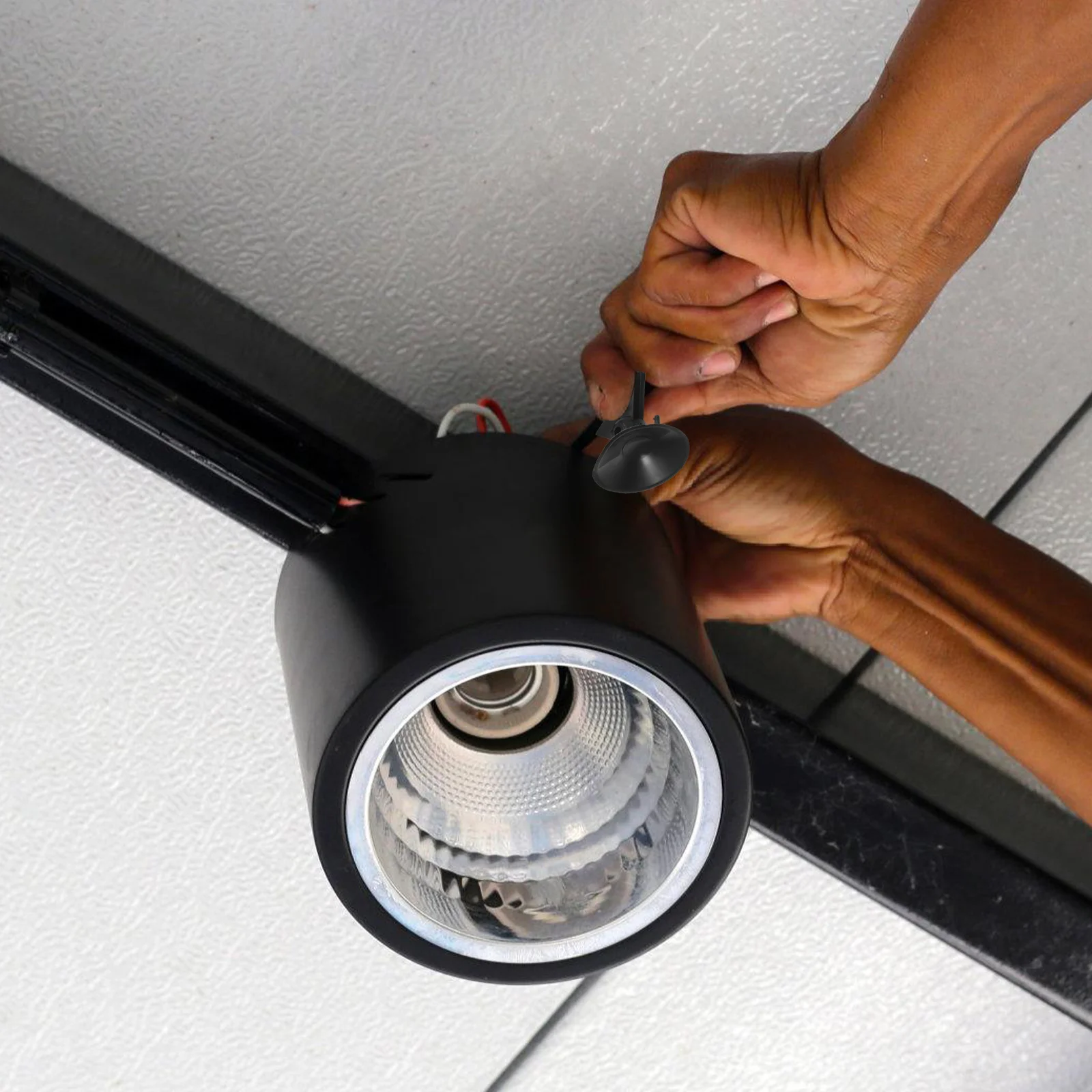 10 قطعة أداة إزالة المصباح الكهربائي كوب الشفط للسقف العالي راحة الإضاءة استبدال البلاستيك كسر لمبة النازع مصاصة