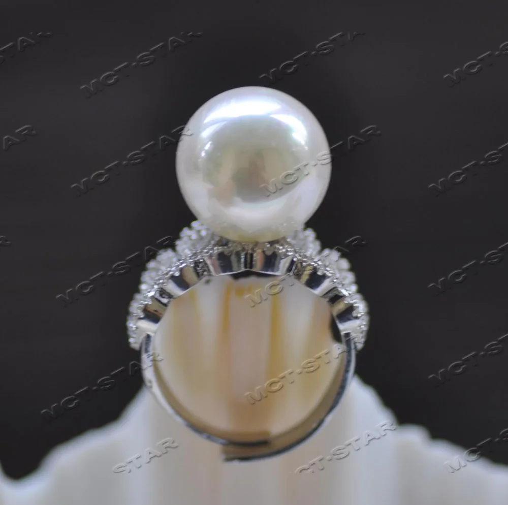 

MTC·STAR Z12679 14mm White Round South Sea Shell Pearl Ring CZ