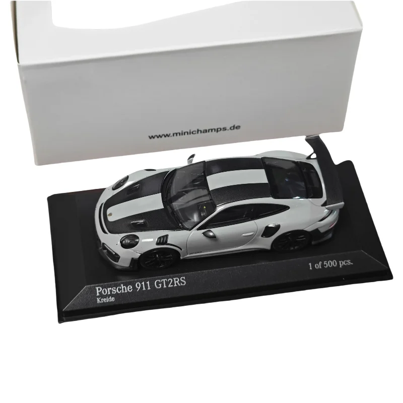 1/43 PORSCHE 911 GT2RS(991.2) Grey die cast alloy simulation static model, children\'s collection toys, children\'s holiday gifts.