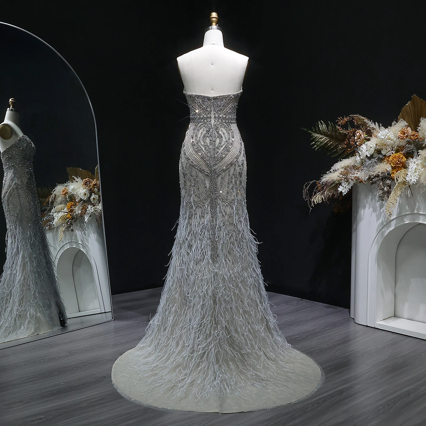 Sharon Said Luxuriöse Perlenbesetzte Meerjungfrauen-Abendkleider mit Federn, Herzausschnitt, hohem Schlitz, Damen-Abendkleider SS791, maßgeschneidert – Detail 12