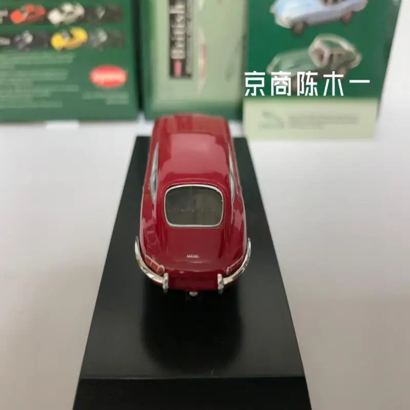 مجموعة سباق كيوشو جاكوار E-type RED LM F1 لعام 1/64 من ألعاب نماذج تزيين السيارات المصنوعة من سبيكة مصبوبة