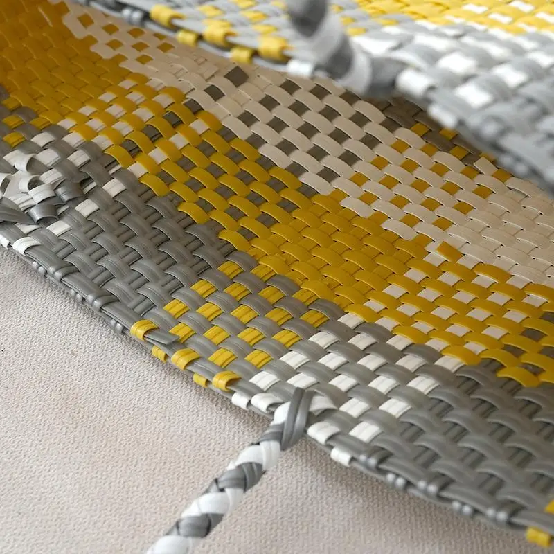 Casual Basket PE Straw Top Handle Bags Fashion Tote Bags for Women Handmade Holiday Beach Bag Ladies Woven Square Hand Bags