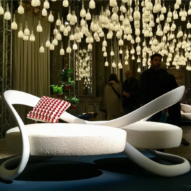 Light Luxury Art Trend Streamer Special-shaped Sofa Villa Living Room Leisure Chair