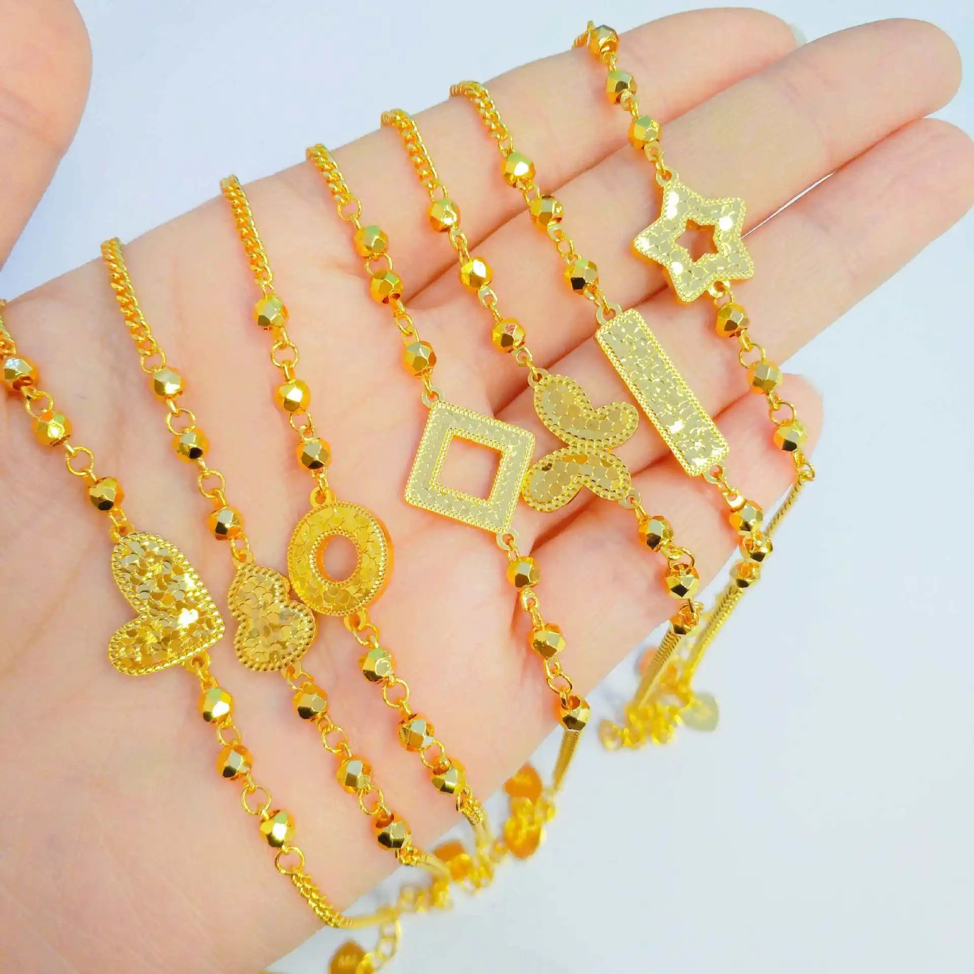 

Light Luxury Heart & Butterfly Bracelet Women's 24K Gold AU999 - Glittering gold butterfly, exquisite heart, for dating moments