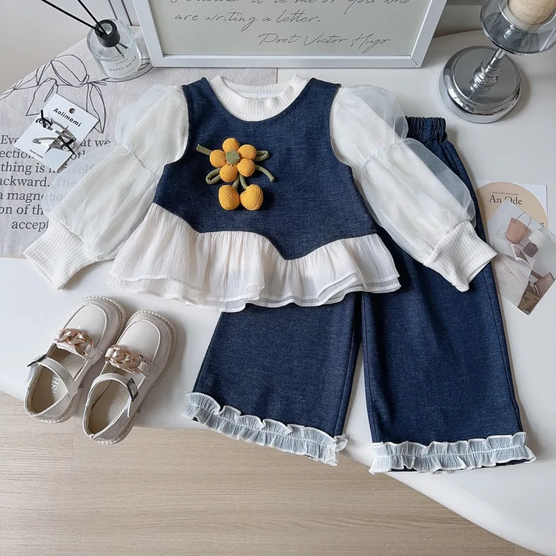 

Children's Set New Autumn Fashionable Temperament Denim Vest Base Shirt Long Pants Three-Piece Set for Baby Girls