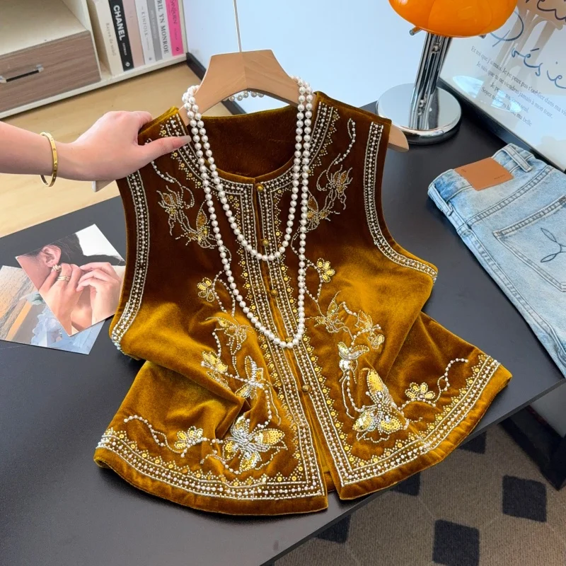 New Chinese Style Tang Suit Hanfu round Neck Buttoned Heavy Gold Velvet Beaded Embroidered Improved Vest for Women