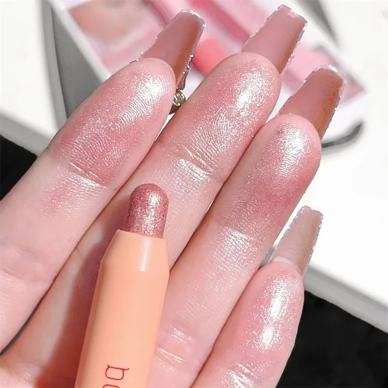 ダイヤモンドグリッターカイコ鉛筆ナチュラル光沢のあるマット防水アイシャドウ真珠光沢のある明るく目メイク化粧品女性のための