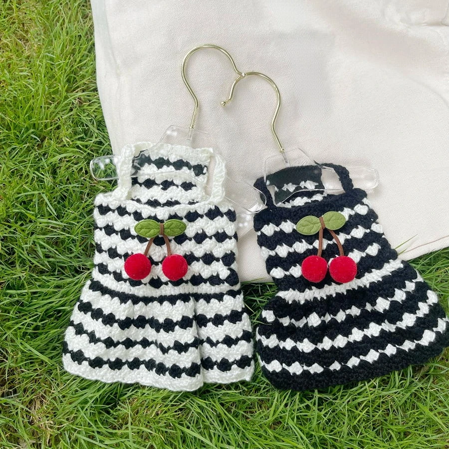 Pet Sling Dress Dog Yorkshire Autumn Winter Warm Hand Knitted Sweater Black White Cherry Sling Dress Dog Clothes for Small Dogs