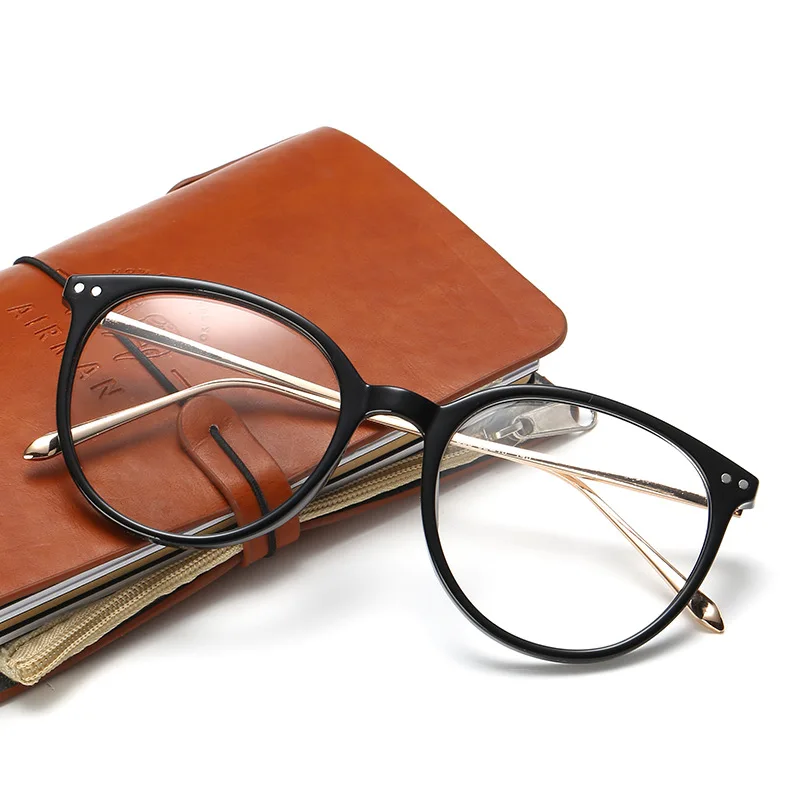 Retro Eyeglasses Me… - image