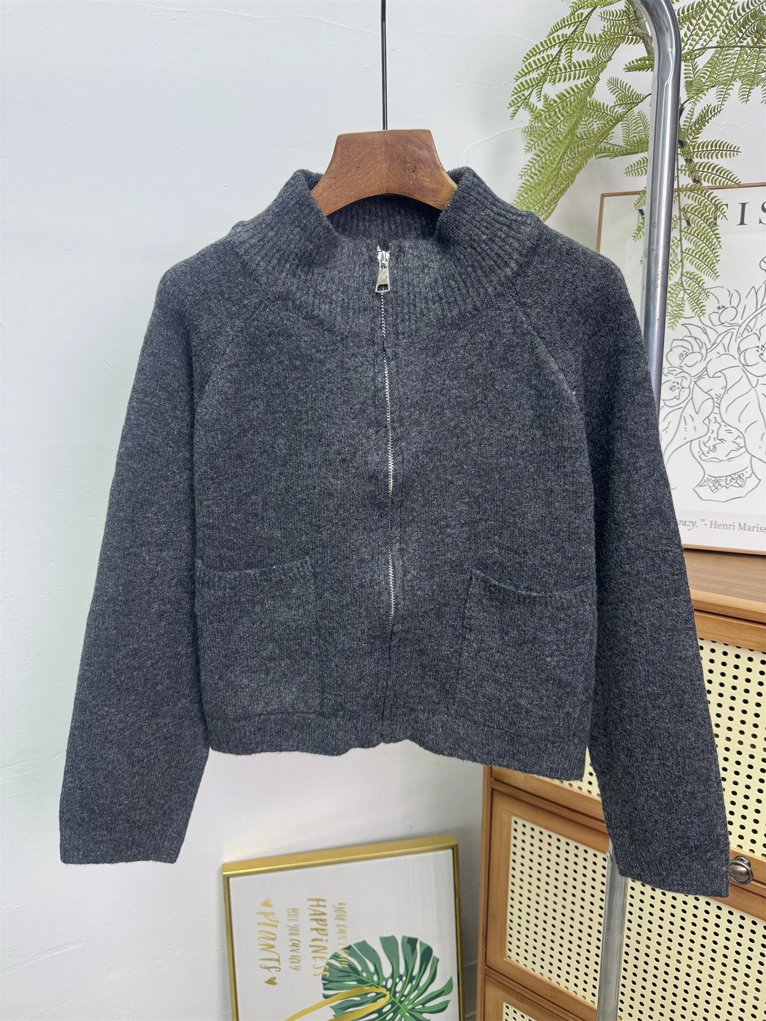 

Весенний новый женский простой и удобный мягкий вязаный свитер на молнии с воротником-стойкой, свободного кроя, для повседневной носки, модель TR