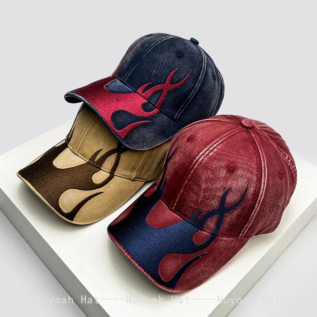 New Men Women American Personal Flame Embroidery Baseball Hats Sunshade Hardtop Versatile Hip-hop Peaked Caps ins Fashion Street