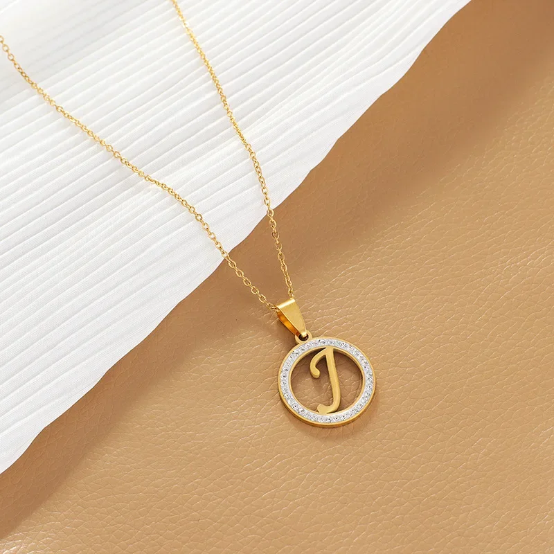

Персонализированный кулон A-Z с 26 буквами и новым хрустальным шармом из нержавеющей стали, начальная буква со стразами, женские ожерелья