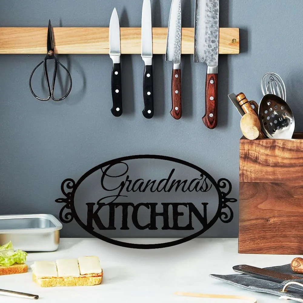 Grandma\'s Kitchen Cutout Sign Metal Wall Art Decor Family Iron Letters Hanging Decoration For Kitchen Plaque Sculptures