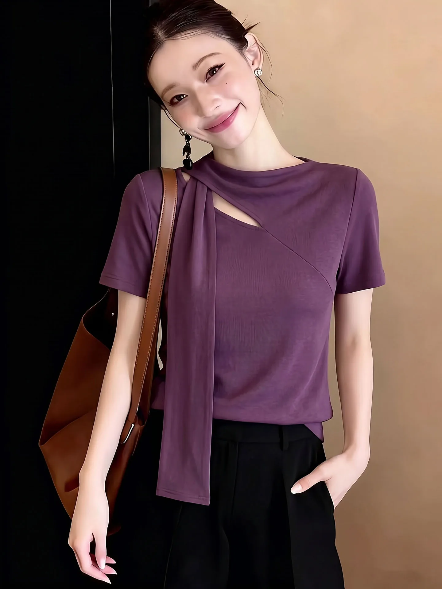 

Summer 2026 Women's Fashionable Unique Design Color Versatile Slimming Short Sleeve T-Shirt Commute Style Korean Version