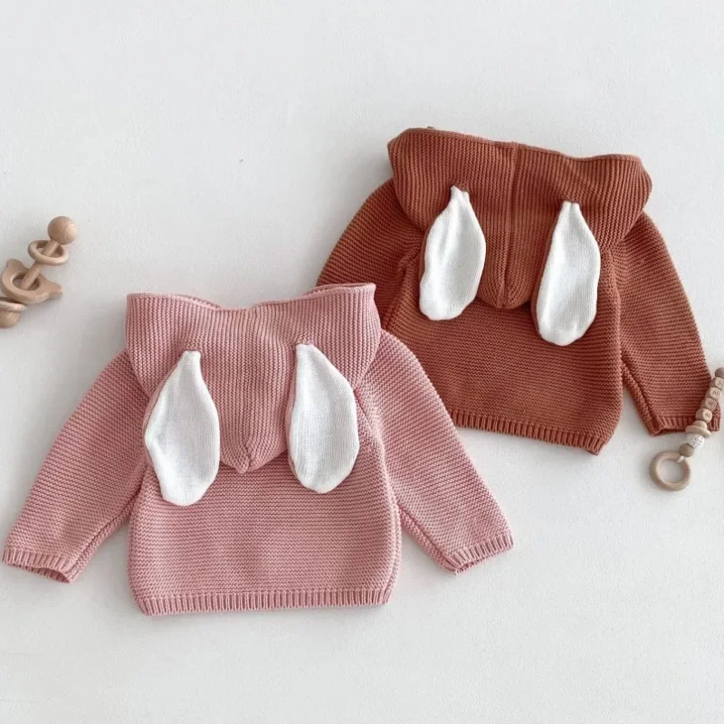 

Новый осенний однотонный свитер с капюшоном для малышей, детская верхняя одежда, одежда для маленьких девочек, трикотаж с мультяшными ушками, детская зимняя одежда