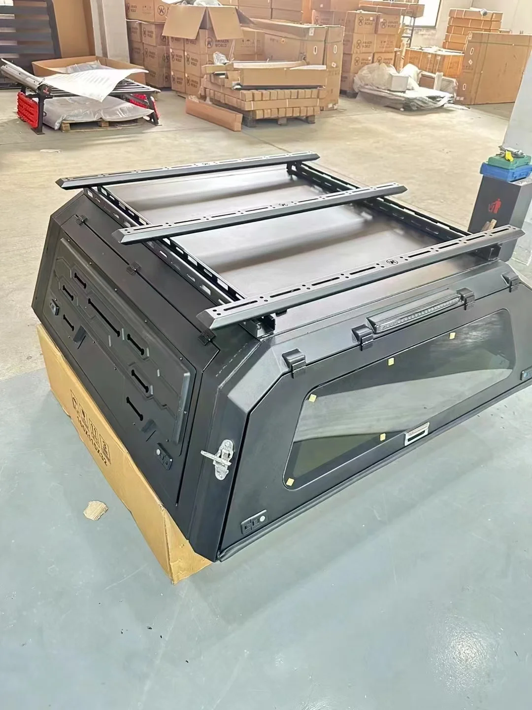 

KQX Steel Topper Camper Pickup Tonneau Cover 4x4 Pickup Truck Dmax Canopy for 2023 F150 raptor Accessories