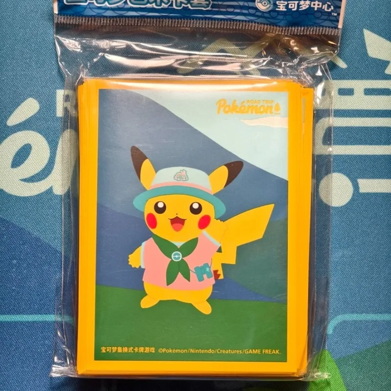 100 % Original Pokemon ROAD TRIP Kartenetui Aufbewahrungsbox Pikachu Mimikyu Dragonite Battle Pad PTCG Sammelkarten Peripheriegerät