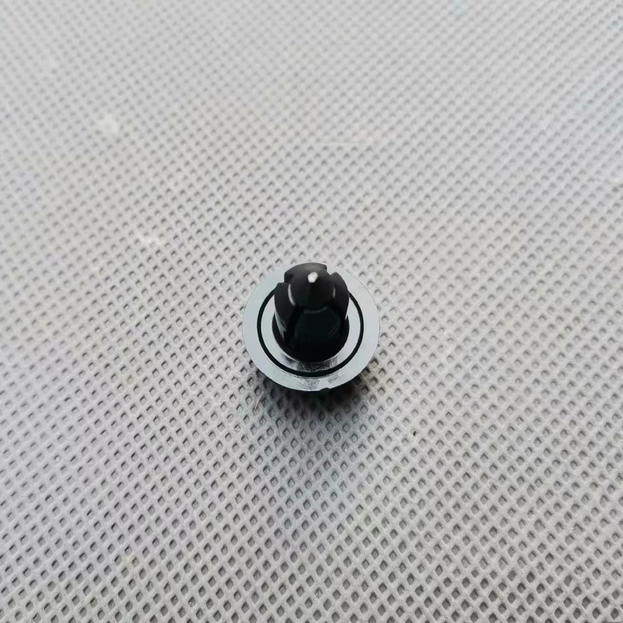 Bumper Fastener Hole Rivet Retainer Push Cover Fender Door Trim Pane Clip For Mitsubishi PAJERO OUTLANDER ASX LANCER MR200300