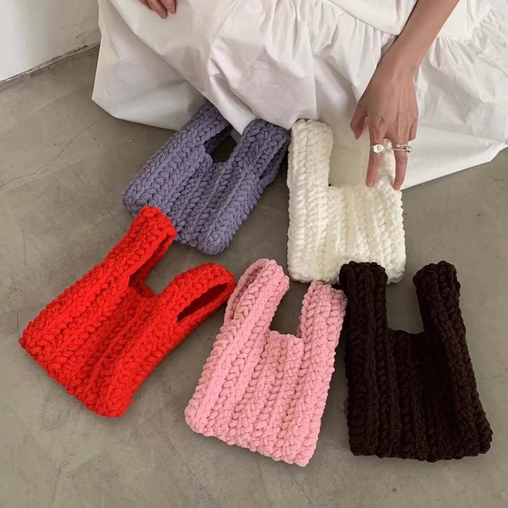 Handmade Knitting Wrist Bag Candy Color Crochet Handbag Cute Mini Woven Bags for Women Chain Shoulder Crossbody Bag Small Tote