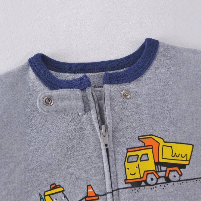 بدلة رومبير مريحة من القطن لحديثي الولادة للجنسين بسحاب قطري لفصل الربيع والخريف للأطفال على شكل دب لطيف ونمط مركبة البناء