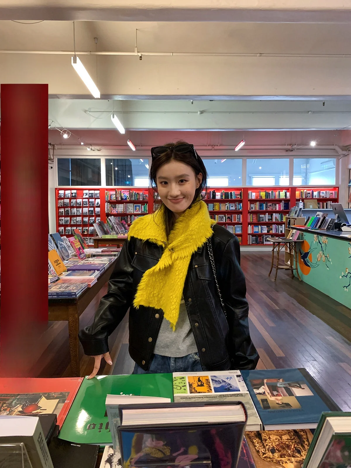 Jaqueta Feminina Retrô Slim Fit de Couro PU, Elegante e Versátil, Estilo Curto, Xianai No Spice, Manga Longa com Botões