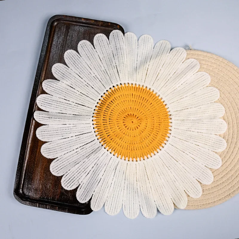 10pcs Daisy imitation woven table mat round embroidered tablecloth cute fresh milk silk embroidered placemat cover photo props