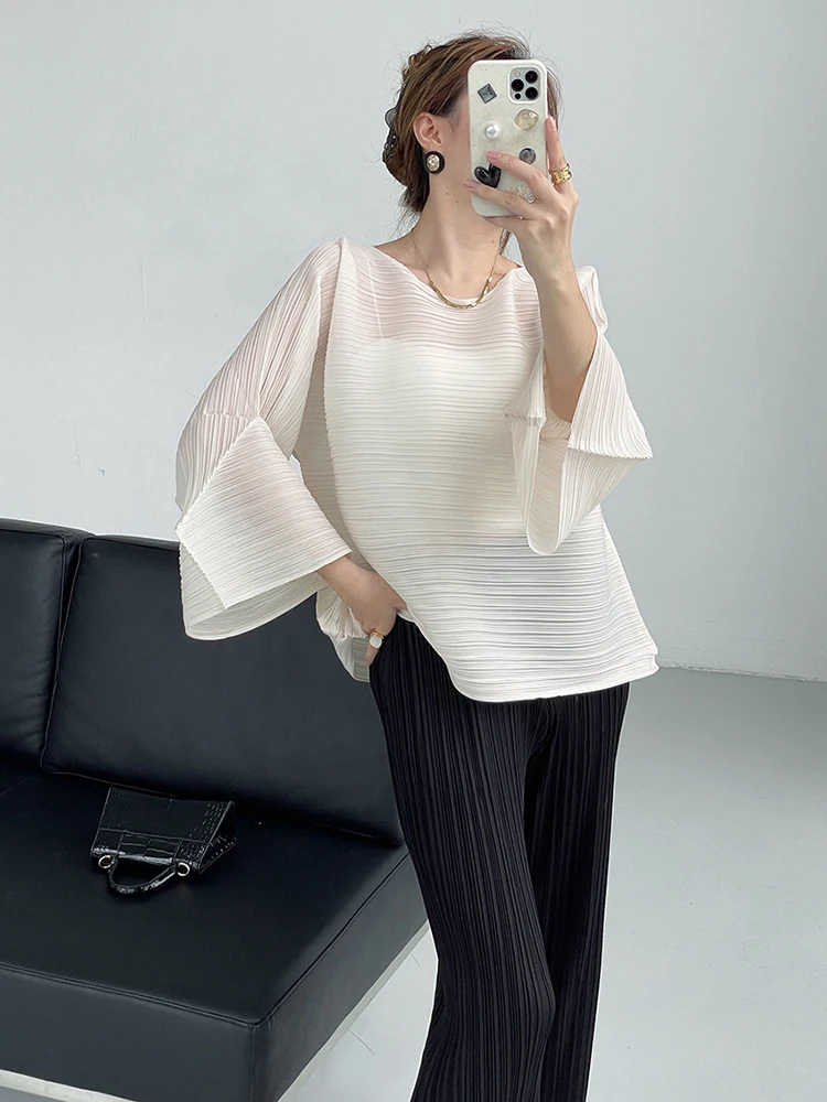 LANMREM Pleated T-shirt For Women O-neck Flare Sleeves Solid Color Casual Tops Versatile 2024 Summer New Clothing 2Z1253