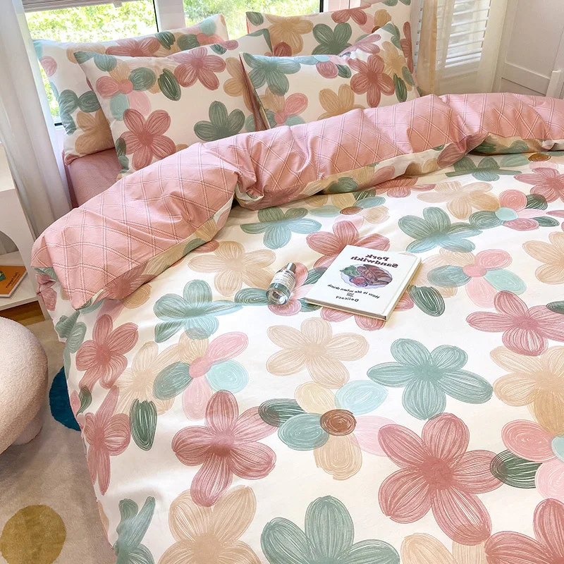 

Настраиваемый новый хлопковый маленький комплект постельного белья с цветочным принтом из четырех предметов из чистого хлопка