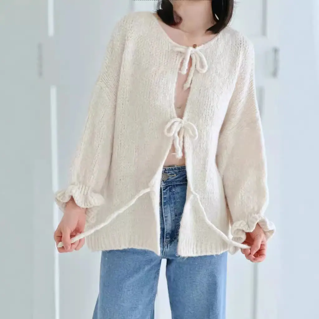 

Women's Autumn Winter Twist Sweater Loose Fit Multi-color Warm Petal Cuff Top for Casual Wear