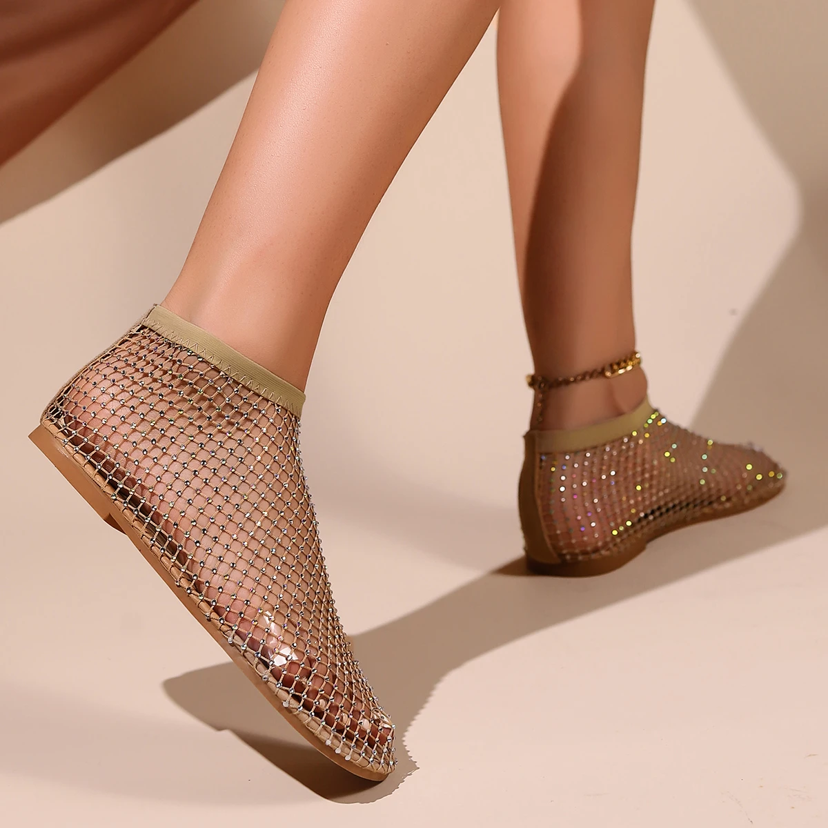 New Summer Breathable Hollow Rhinestone Sandals Boots Pullover Toe Feet Plus Size Fashion Versatile Sandals Women\'s Shoes