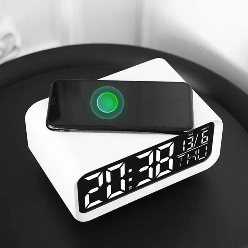 

Contemporary LED Bed Side Clock with Wireless Charging Function and Dimmable Nightlight Digital Alarm Clock Home Decors Y5GB