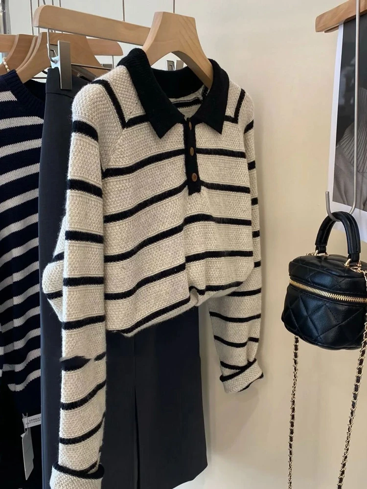 

Early Autumn Lazy Style Milk Series Striped Collared Sweater Gentle Fashion High End Feeling Long Sleeve Women's Top Korean V...