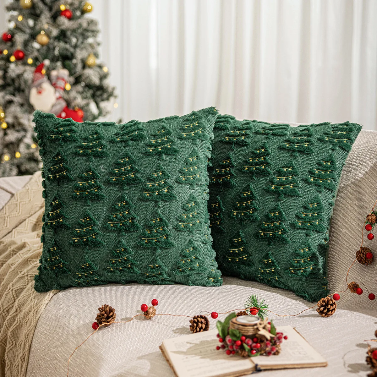 20x20 Inch Christmas Tree Pillow Covers Soft Plush Faux Fur Jacquard Decorative Throw Pillow Sofa Pillowcases Decor for Room