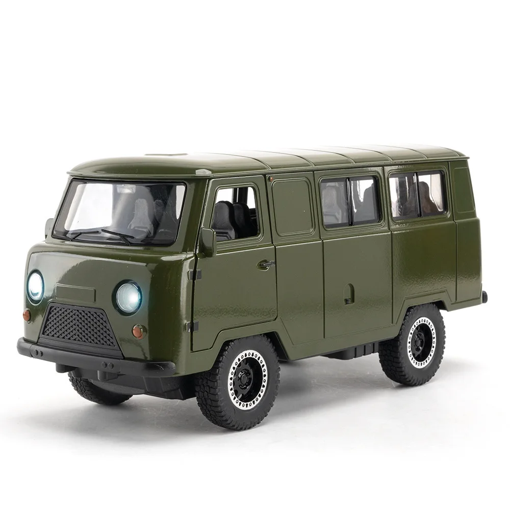 

1:18 UAZ TRAVELER VAN Alloy Diecasts & Toy Vehicles Metal Toy Car Model Sound and light Collection Kids Toy