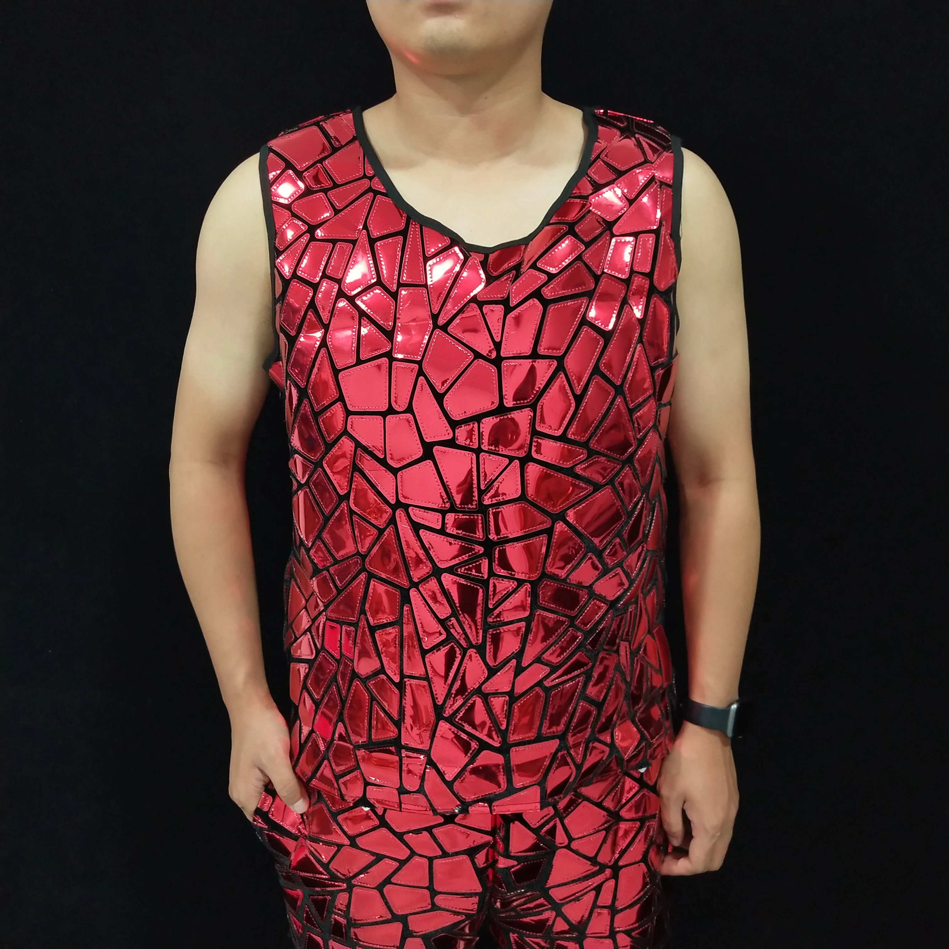 

Fashion Tops Red Laser Mirror Sequins Vest for Male Singer Bar Concert Stage Performance Club DJ Nightclub Party Dance Costume