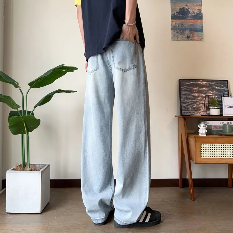 صيف جديد فضفاض جان للرجال أزرق فاتح مستقيم واسعة الساق مطرزة المألوف عادية الدينيم السراويل الطويلة الذكور فضفاض الجينز رجل