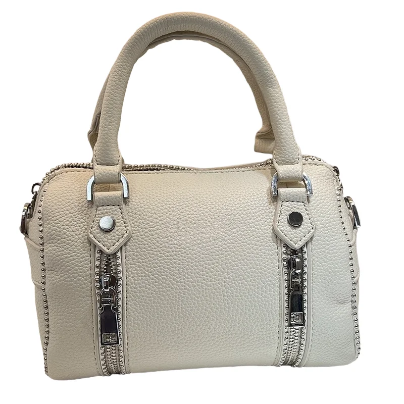 

New Handbags for Women 2025Women Shoulder Bag Luxury Design Fashion Ladies Crossbody Bag Black PU Vintage Chain Envelope Bag