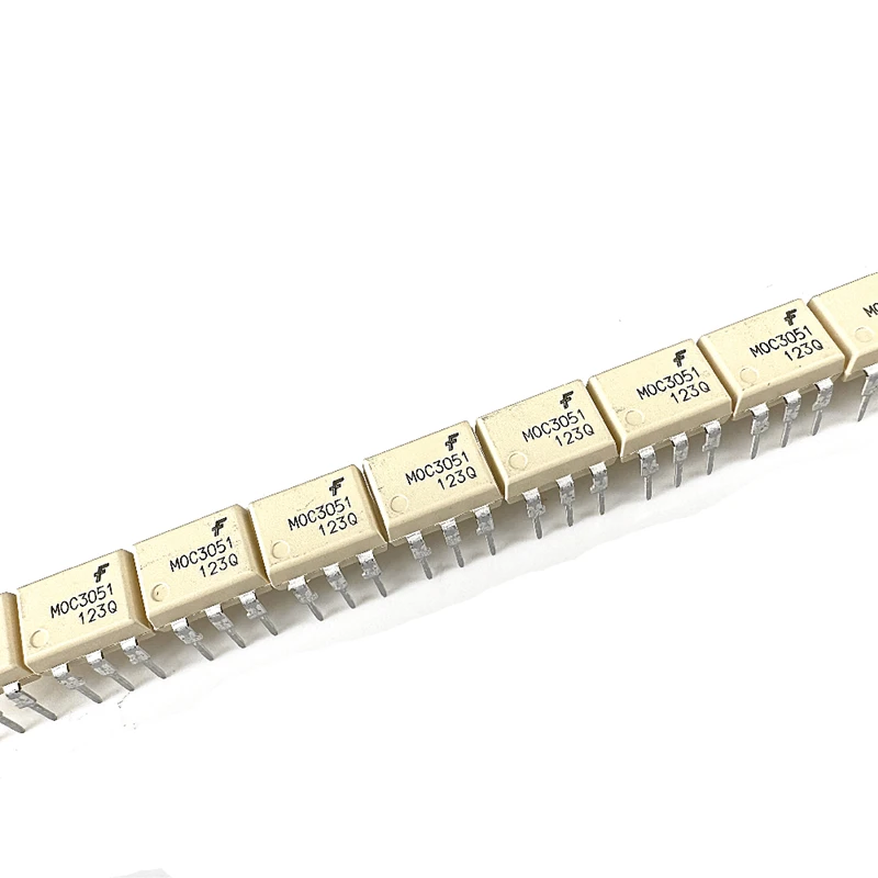 New original (10 pieces) MOC3051 DIP-6 photo-controlled silicon optocoupler chip