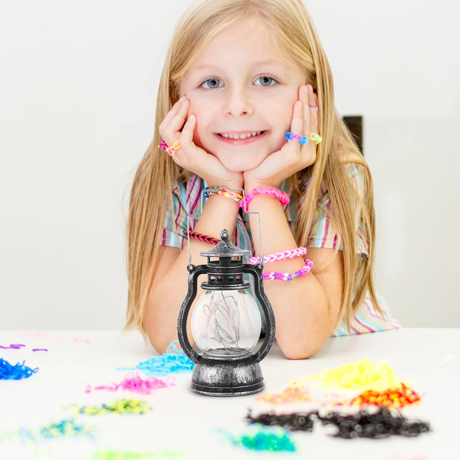 

Vintage LED Camping Lantern Portable Multipurpose Outdoor Lamp for Tents Hiking Reliable Low Power Consumption