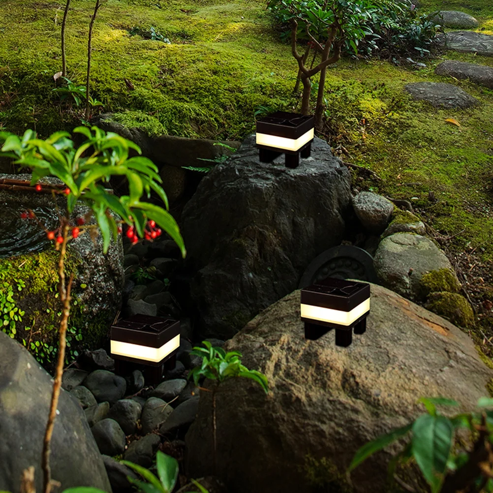 

2Pcs Solar Post Lights Plastic Waterproof Long-lasting Fence Walkway Garden Outdoor Decorative Lighting Solution PathLights