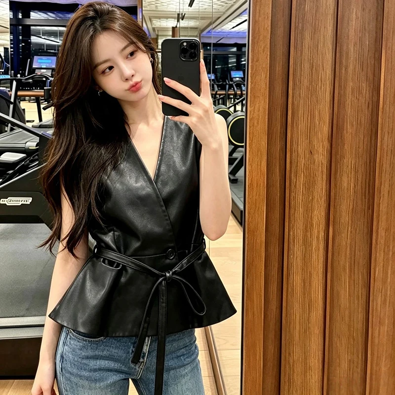Black/Coffee Fashion Leather Vest for Women Spring Sheepskin V-Neck Belt Waist Cinching Slim Sleeveless Jacket Streetwear Gilet