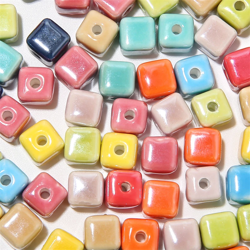 Perles carrées en céramique de 6mm, 10 couleurs tendance, perles décoratives en forme de cube, perles décoratives en céramique avec trou de 2mm, perles en porcelaine faites à la main pour la fabrication de bijoux