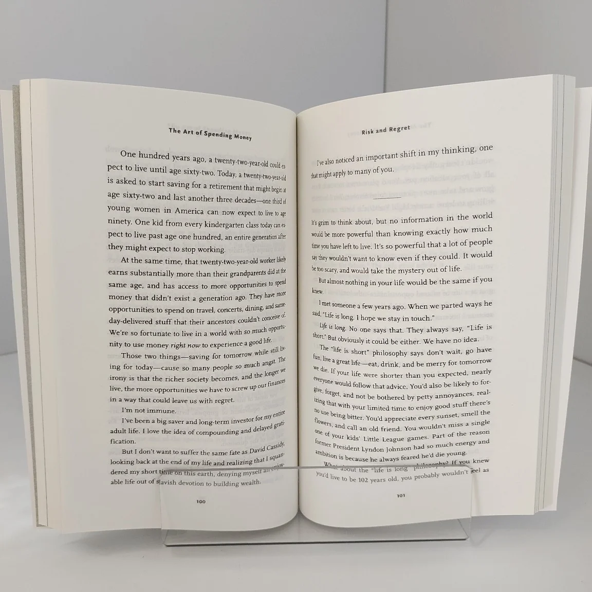 The Art of Spending Money:Simple Choices for A Richer Life Paperback Book in English