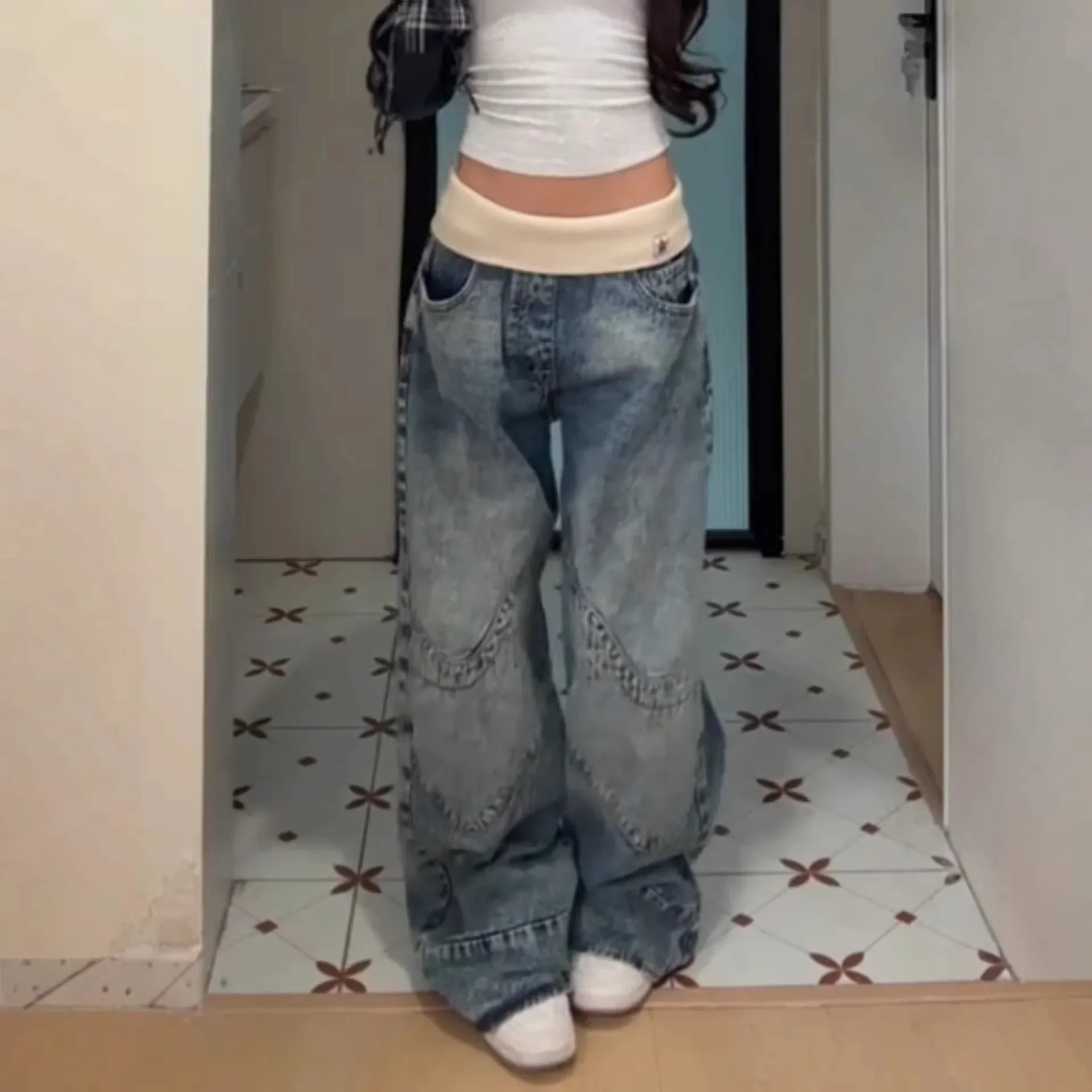 Washed old blue jeans American retro street men and women straight and loose trend new style hot selling casual jeans