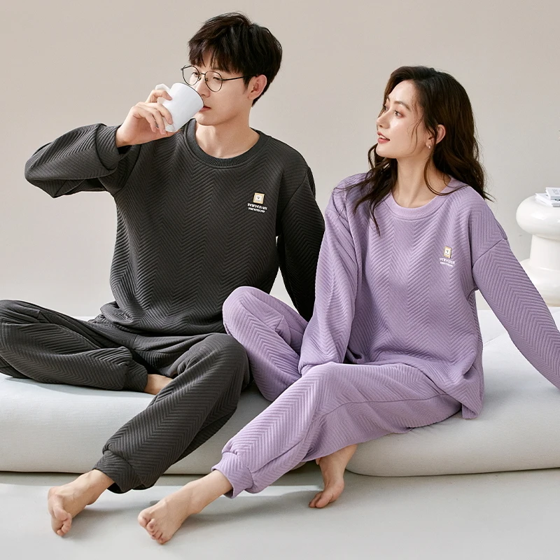 

Pajama Sets Sleepwear Women Ultra-Thin Ice Silk Camisole Style Nightwears Cooling V Neck Short Pants Summer Weight Hot Season OL