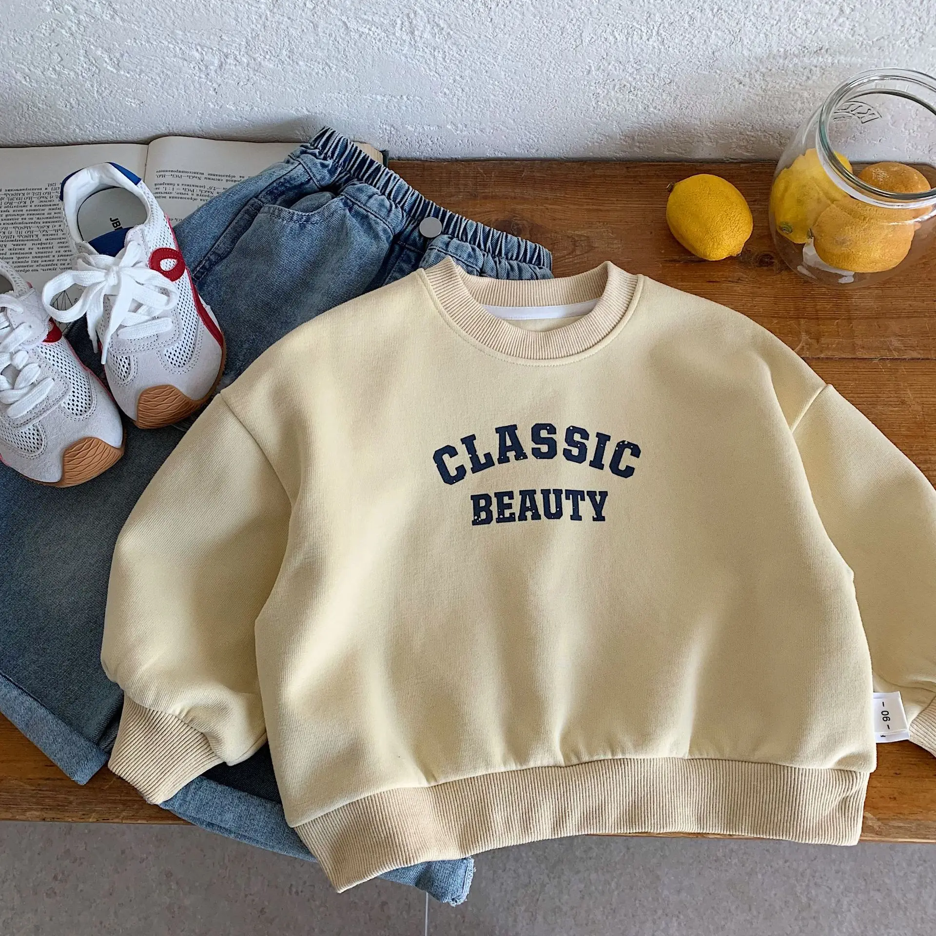 Children's Spring Hoodie 2026 New Korean Version Boys' Simple Letter Round Neck Pullover, Middle and Small Children's Top