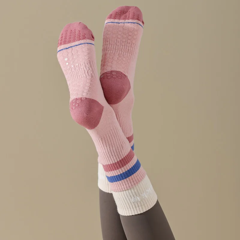 Chaussettes de yoga mi-mollet en coton à double couche, chaussettes de sport spéciales, chaussettes de sol pour la danse, le fitness et