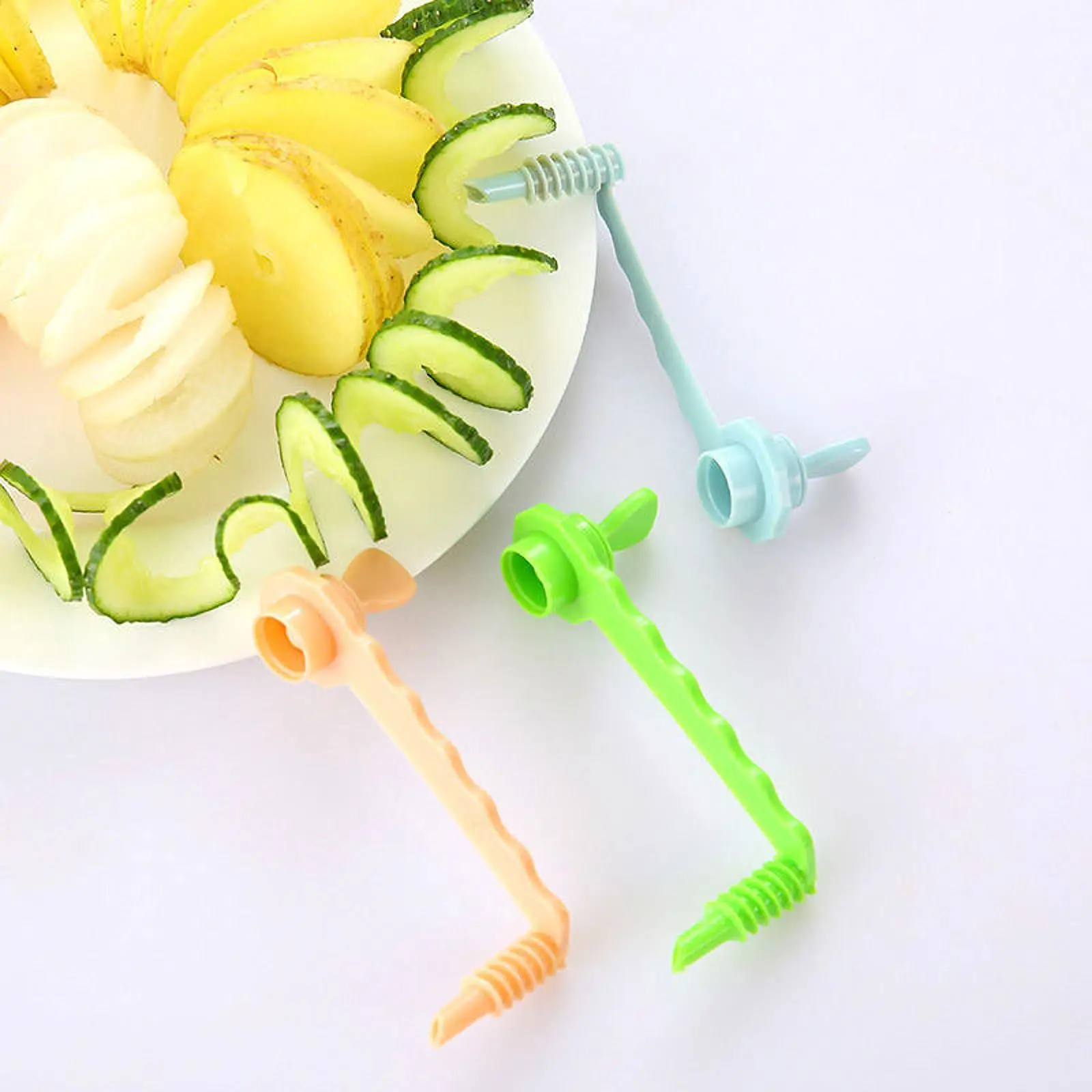 3Pcs Rotating Veggie Spiral Cutter Easy Use Manual Potato Slicing Tool for Camping Household Restaurant Barbecue Fruits