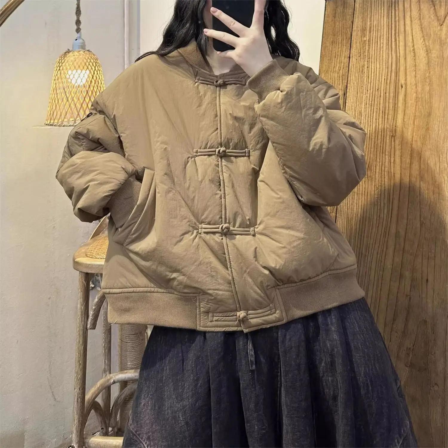 سترة مبطنة بالقطن بياقة واقفة للنساء سترة بيسبول سميكة للشتاء